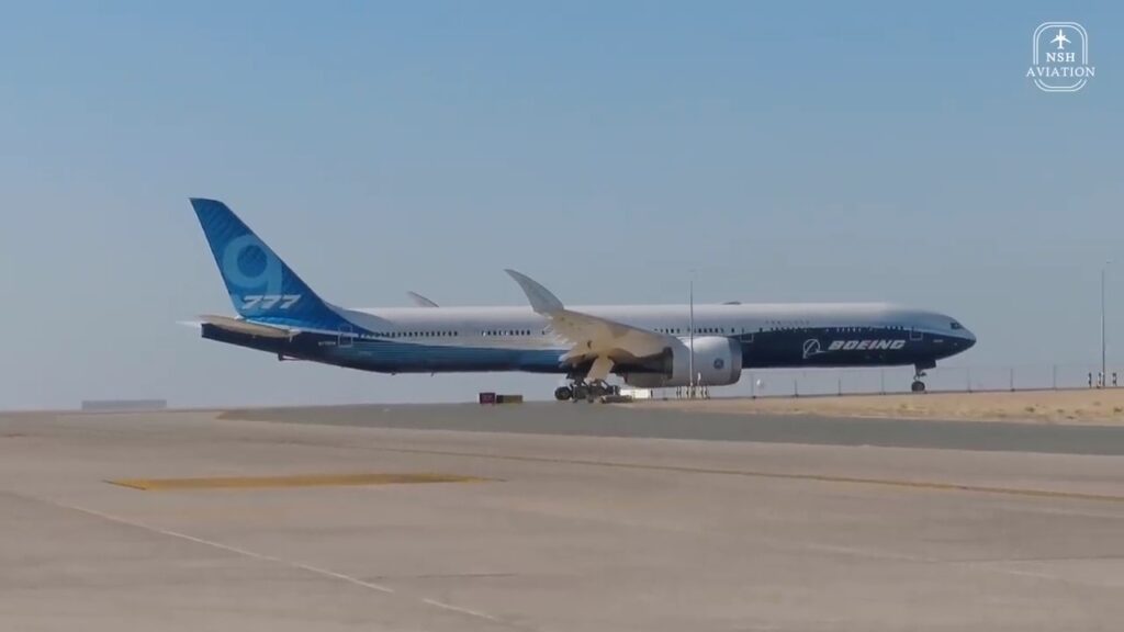 Boeing 777-9