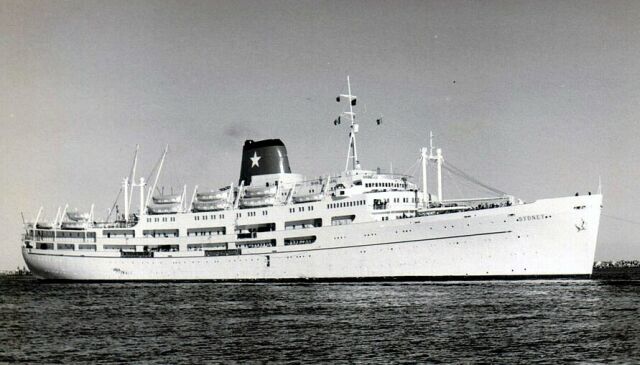 Лайнер SS Sydney //Фото T. Y. Freeman